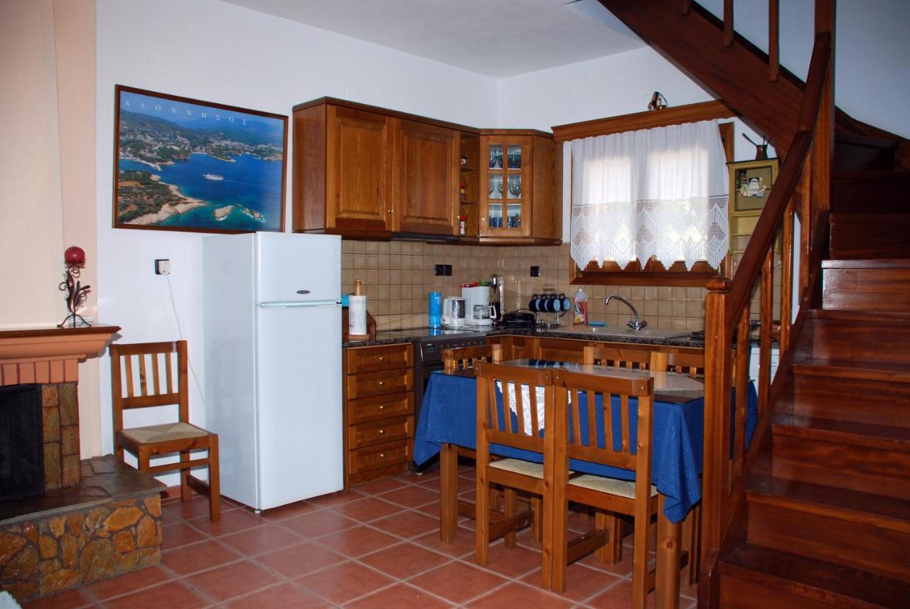 Vila Elena 1Astoning View Steni Vala Alonissos Eksteriør billede
